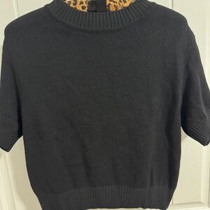 ST JOHN BASICS SHORT SLEEVE BLACK SWEATER SIZE SMALL